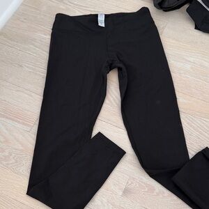 Brand new without tags Ivivva Black Kids Leggings